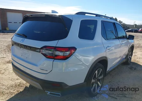 2023 Honda Pilot 2Wd Touring z USA, uszkodzony, nr VIN 5FNYG2H71PB003593